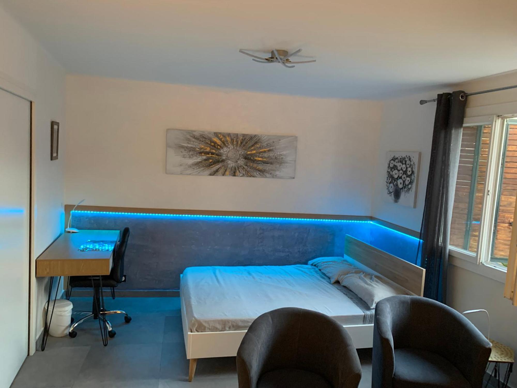 Grand Studio Tres Agreable Avec Bar, Cuisine Et Terrasse Cagnes-sur-Mer Kültér fotó
